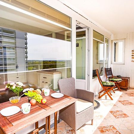 Fewo Poseidon, Ostsee-Familienurlaub Am Hansapark Mit Schwimmbad Apartment Sierksdorf Luaran gambar