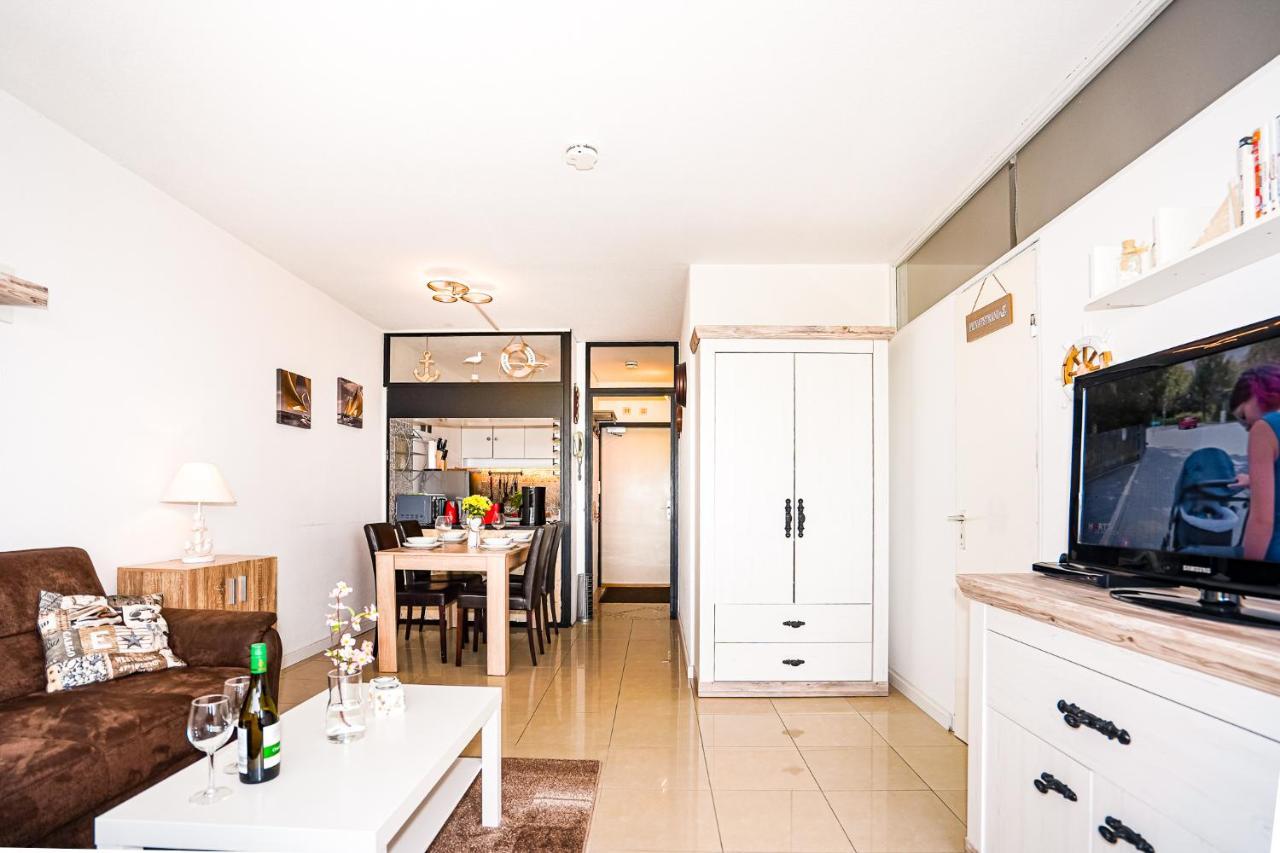 Fewo Poseidon, Ostsee-Familienurlaub Am Hansapark Mit Schwimmbad Apartment Sierksdorf Luaran gambar